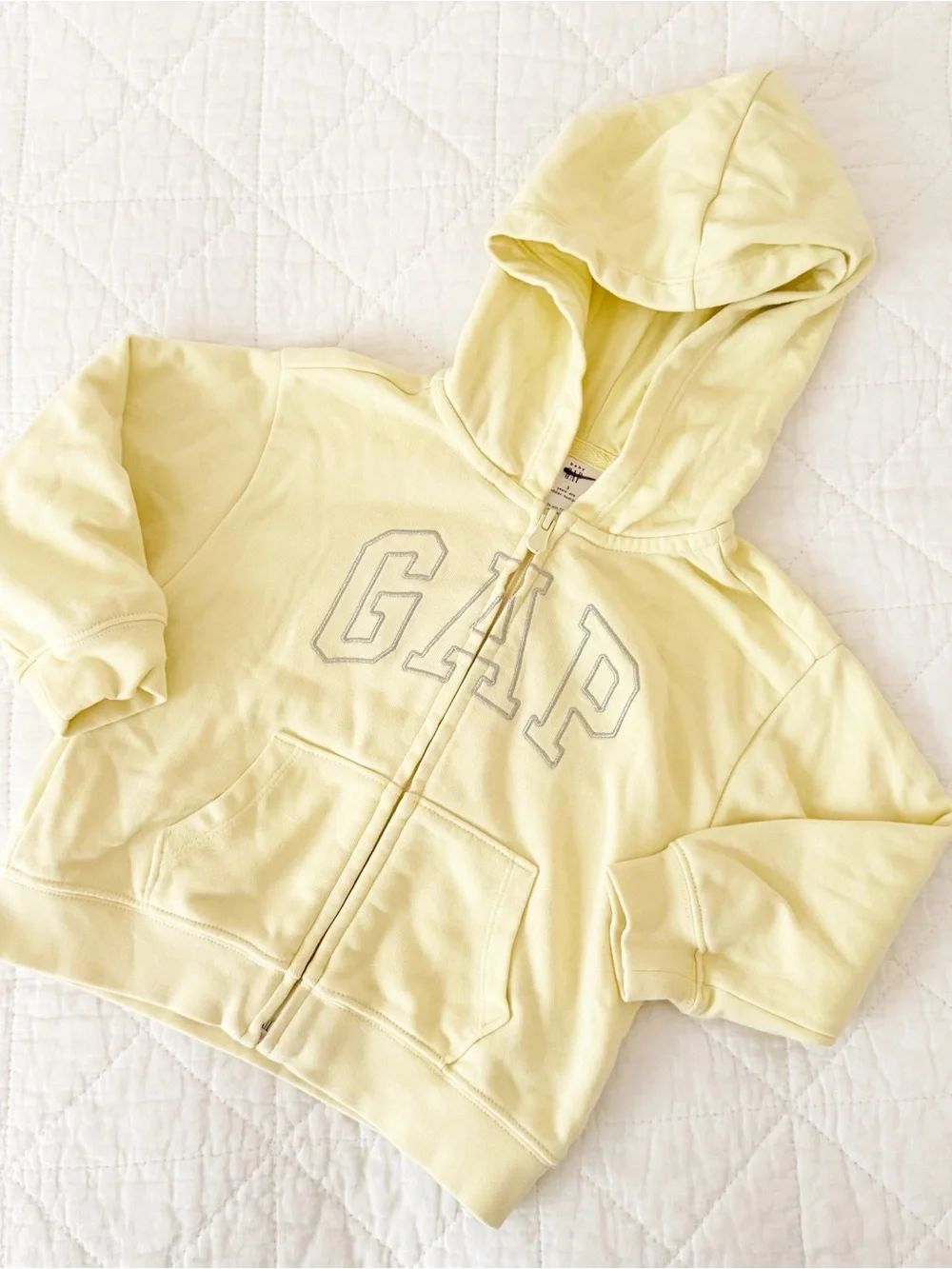 GAP 3T Kids Pale Yellow Zip-Up Hoodie
